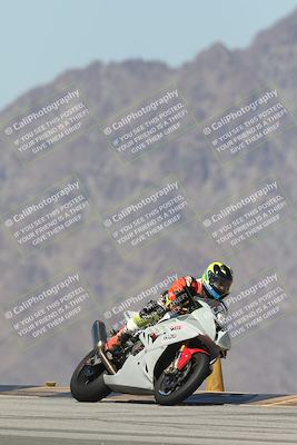 media/Oct-02-2025-Racers Edge (Thu) [[2c91cb6ab3]]/3-B Group/Session 4-Turn 9 (120pm)/